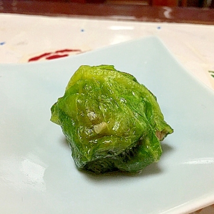 サラダ菜で海老シュウマイ